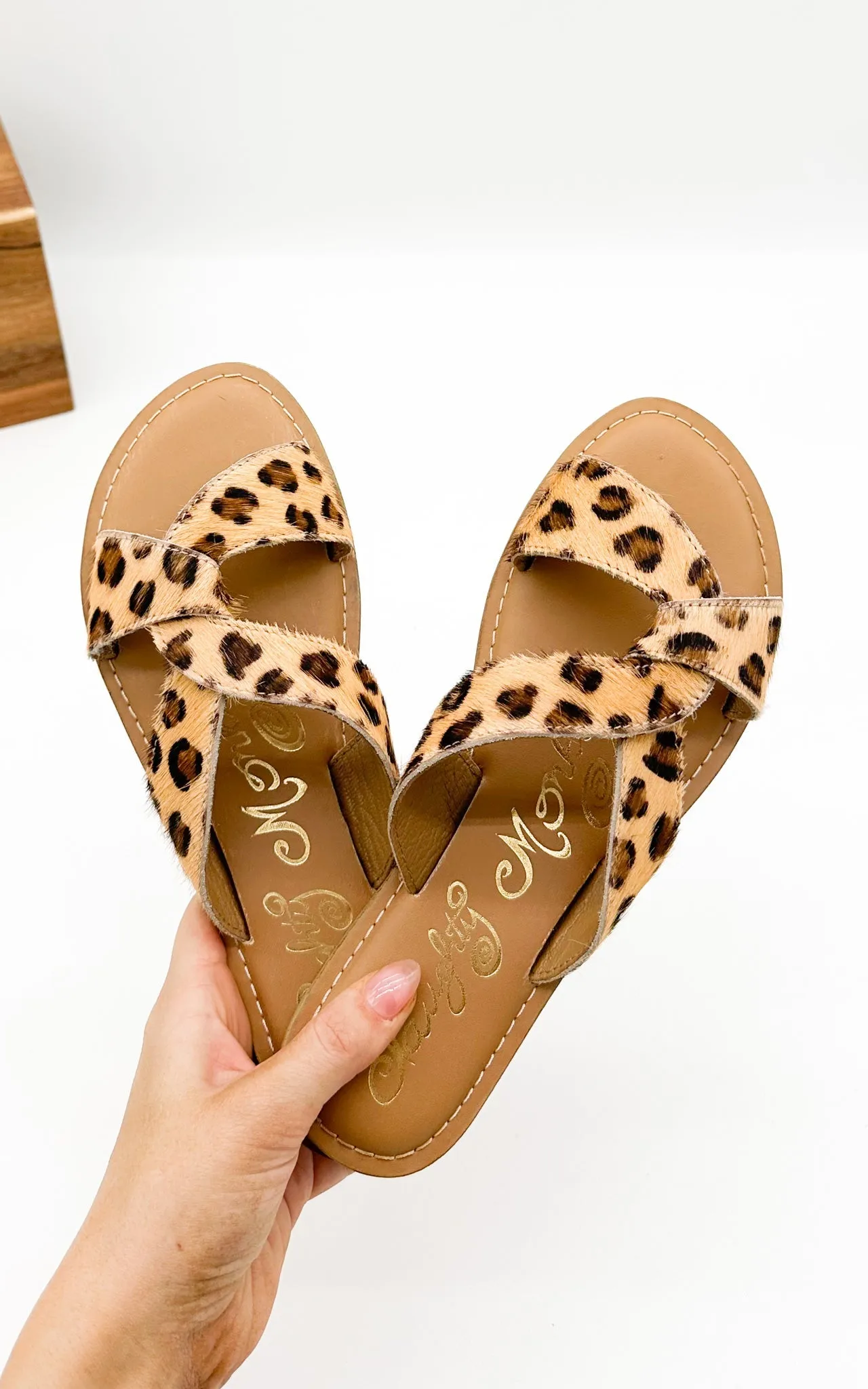 Conga Sandal in Leopard