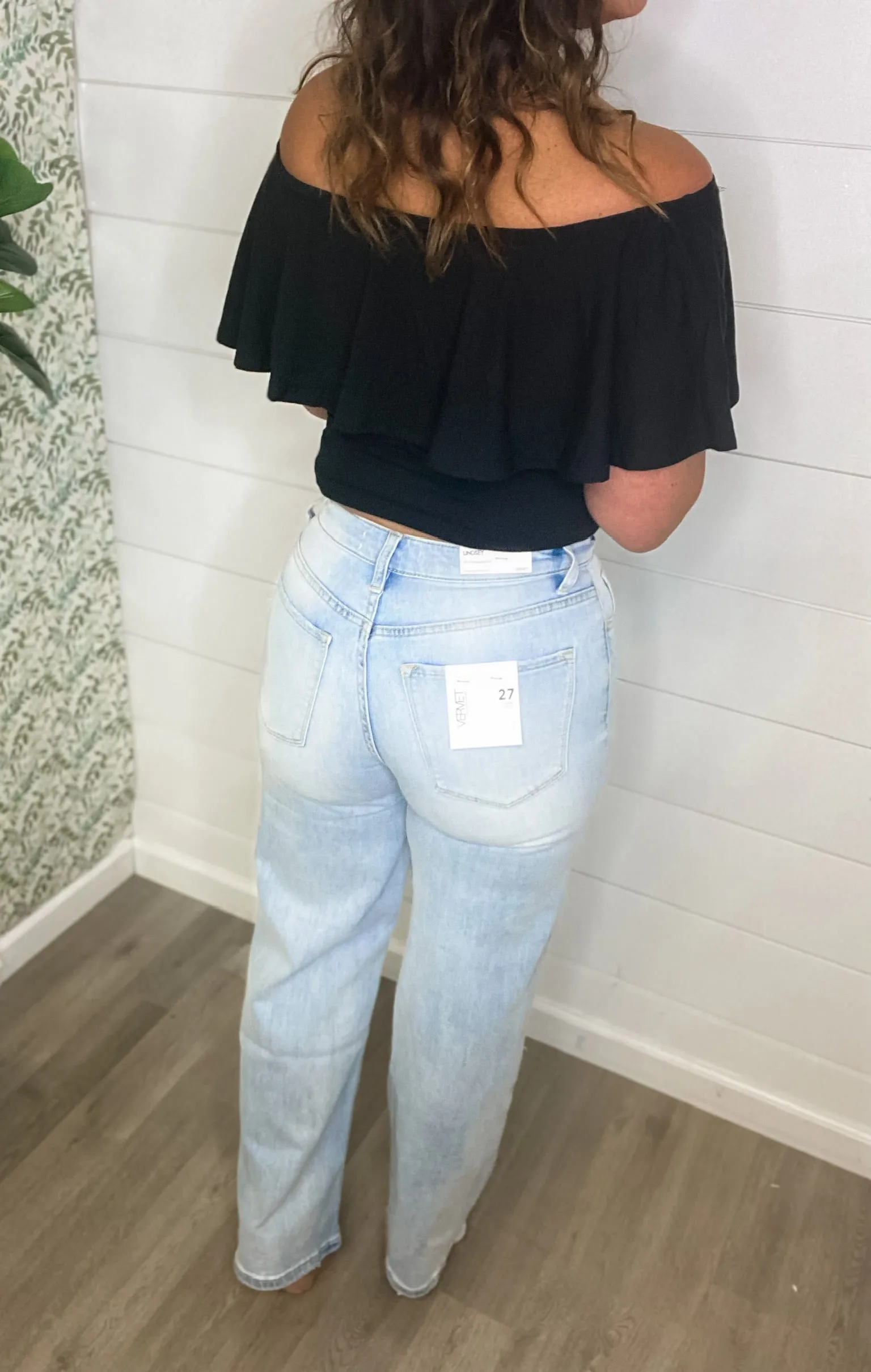 Vervet 90's Vintage Loose Jeans - Commitment