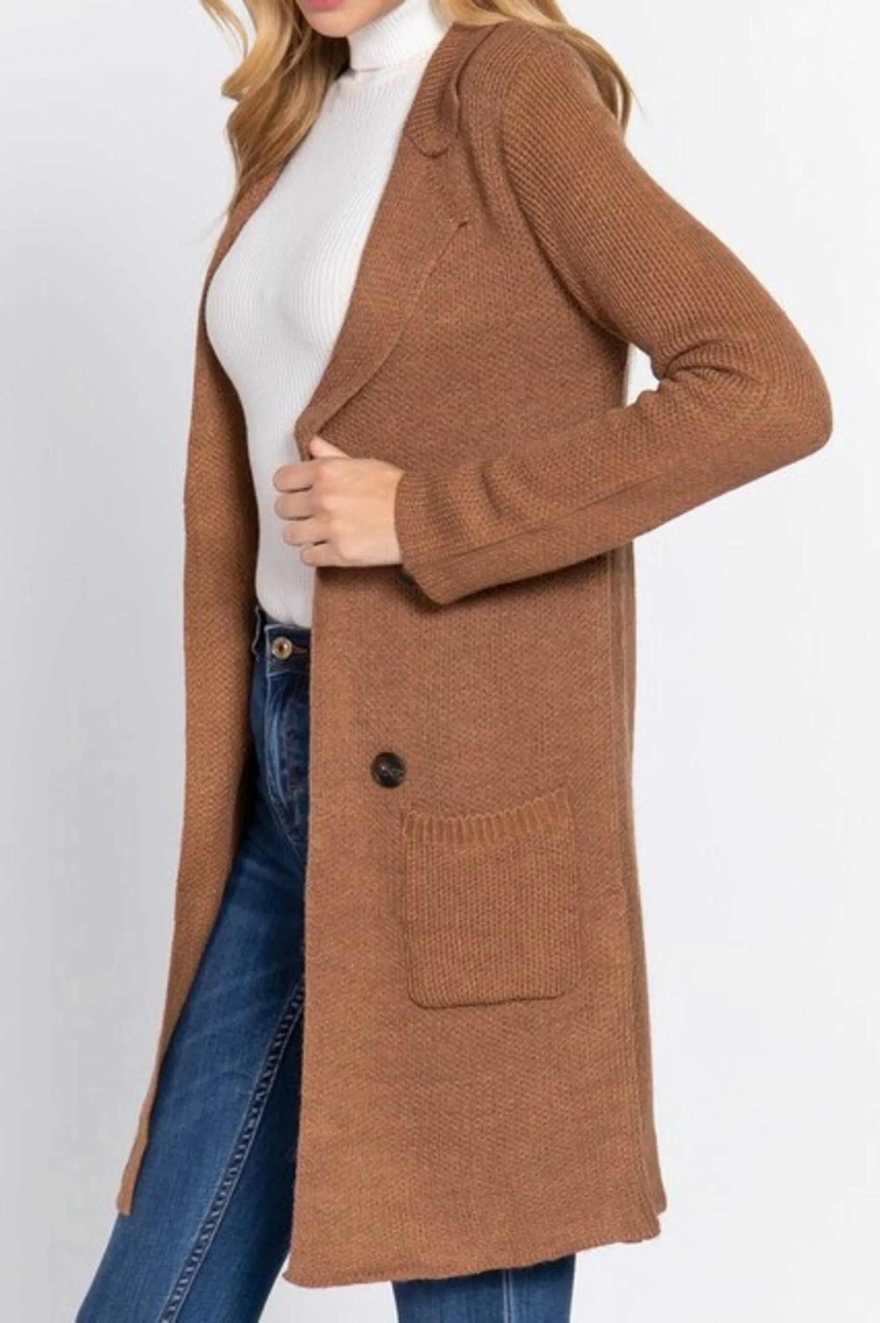 Women's Long sleeve notched collar sweater jacket