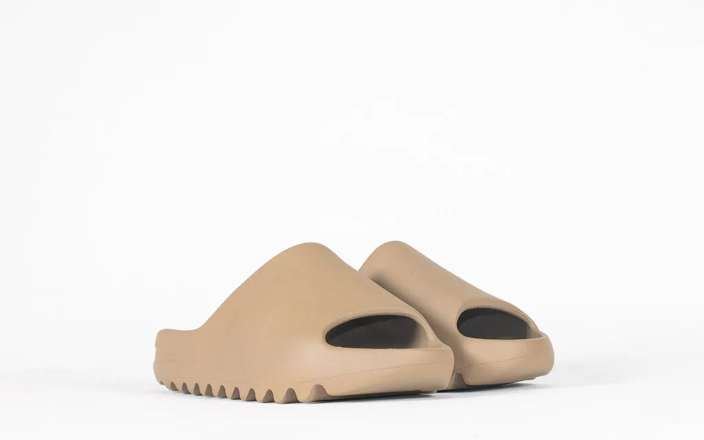 Yeezy Slide 'Earth Brown'